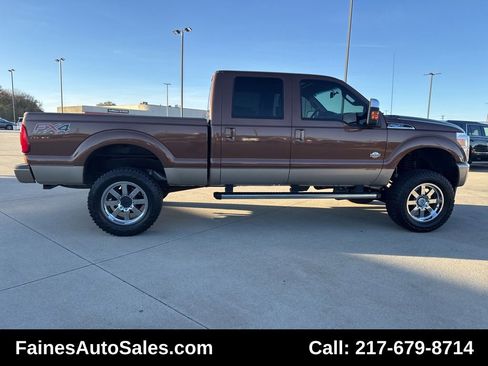 Used 2012 Ford F250 King Ranch w/ King Ranch w/Chrome Pkg image 27