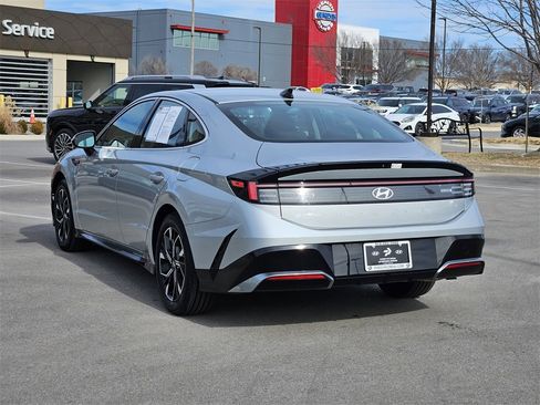 Used 2024 Hyundai Sonata SEL image 3