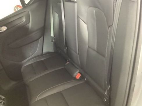 New 2026 Volvo XC40 B5 Ultra w/ Climate Package image 10