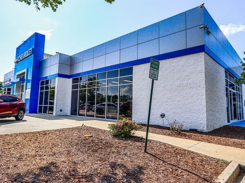 Used 2025 Toyota Camry SE image 56