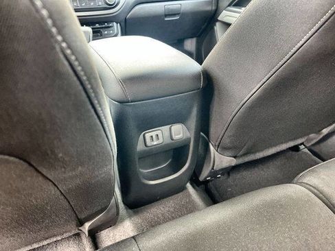Used 2021 Chevrolet Colorado LT w/ LT Convenience Package RWD image 19