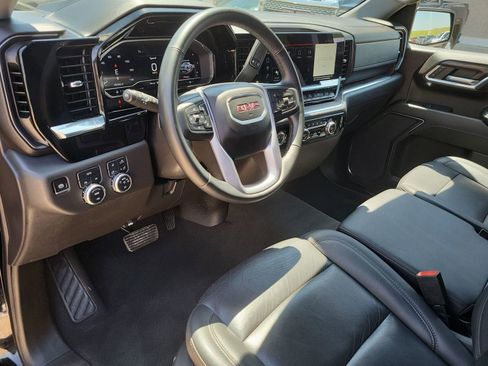 Certified 2024 GMC Sierra 1500 SLT AWD/4WD image 10