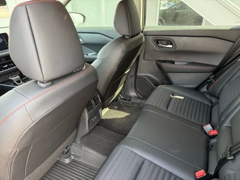 New 2026 Nissan Rogue SV AWD/4WD image 21