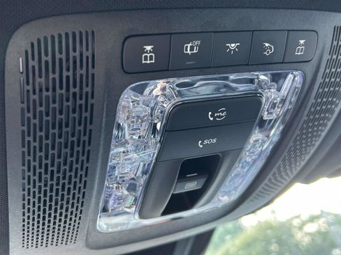 Certified 2025 Mercedes-Benz GLS 450 4MATIC image 39