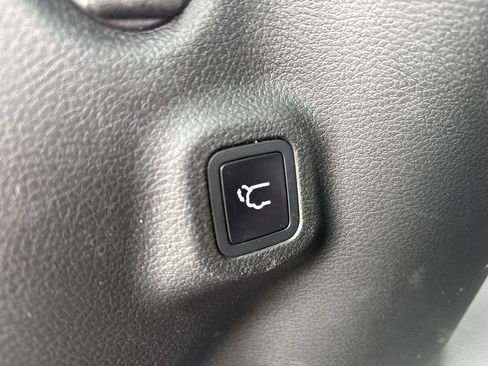 Used 2026 Jeep Compass Limited AWD/4WD image 38