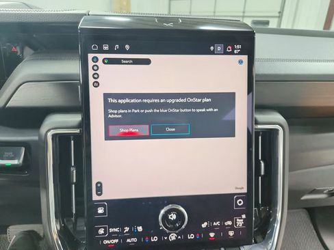 Used 2025 GMC Yukon XL Denali AWD/4WD image 27