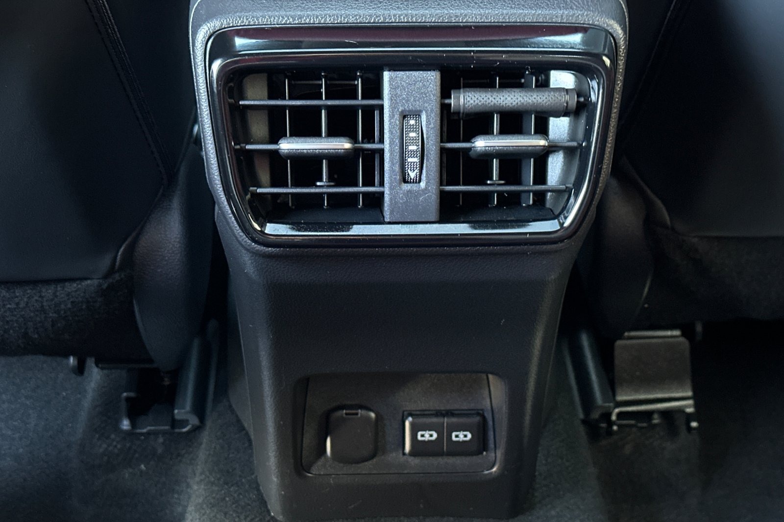 Used 2025 Lexus NX 250 FWD image 15