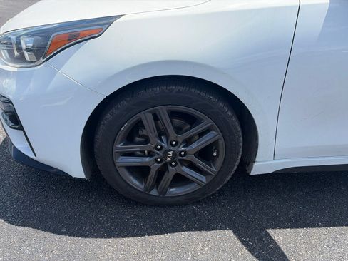 Used 2021 Kia Forte GT-Line w/ GT-Line Premium Package FWD image 12