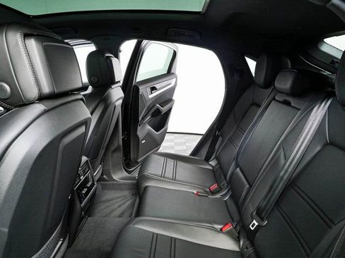 New 2026 Porsche Cayenne S AWD/4WD image 22