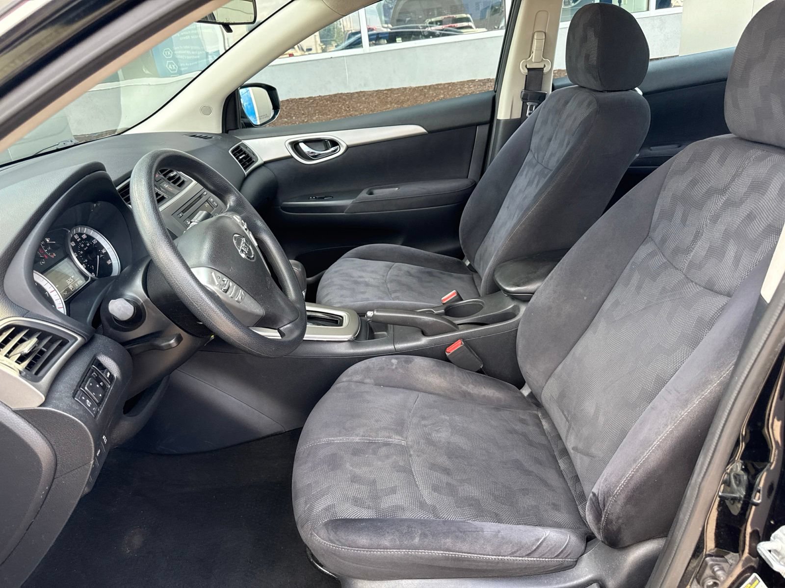 Used 2013 Nissan Sentra SV FWD image 15