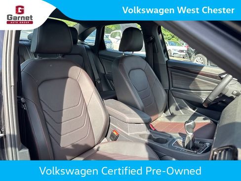 Certified 2024 Volkswagen Jetta GLI Autobahn FWD image 8