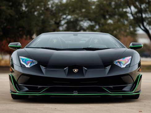 Used 2021 Lamborghini Aventador SVJ image 20