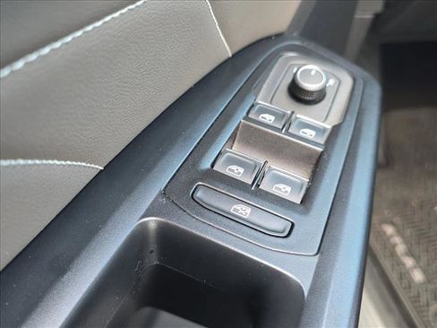 Used 2021 Volkswagen Atlas Cross Sport SEL image 8