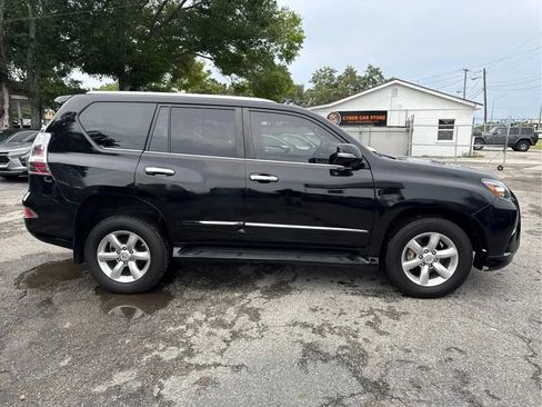 Used 2017 Lexus GX 460 w/ Navigation Package AWD/4WD image 2