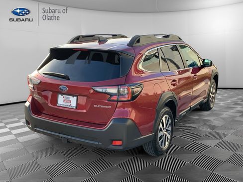 Certified 2025 Subaru Outback Premium image 11