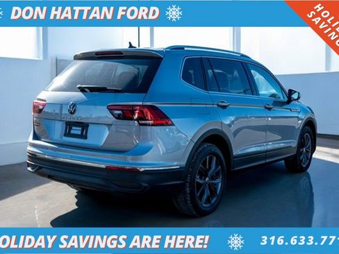 Used 2023 Volkswagen Tiguan SE image 35