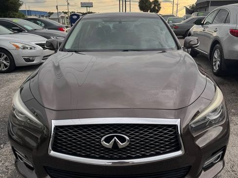 Used 2014 INFINITI Q50 Premium w/ Navigation Package RWD image 3