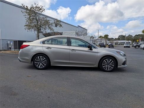 Used 2019 Subaru Legacy 2.5i w/ Alloy Wheel Package image 2