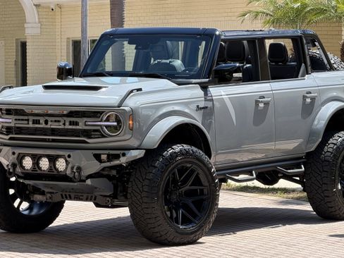 Used 2026 Ford Bronco Outer Banks AWD/4WD image 13