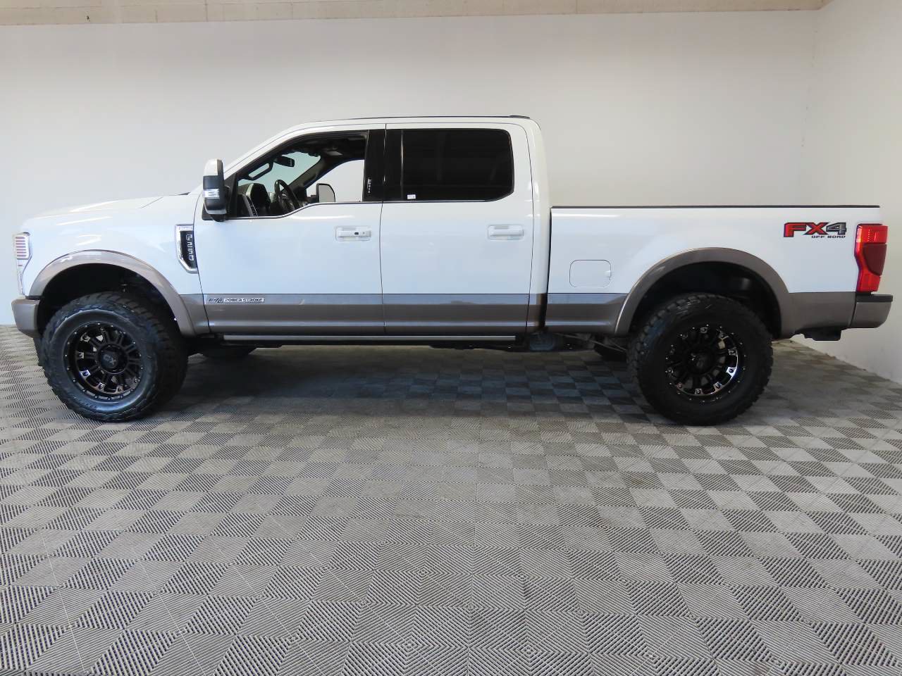 Used 2021 Ford F250 King Ranch w/ King Ranch Ultimate Package AWD/4WD image 7