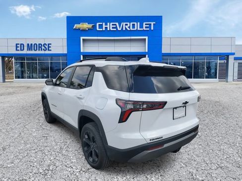 New 2026 Chevrolet Equinox LT w/ Convenience Package II image 2