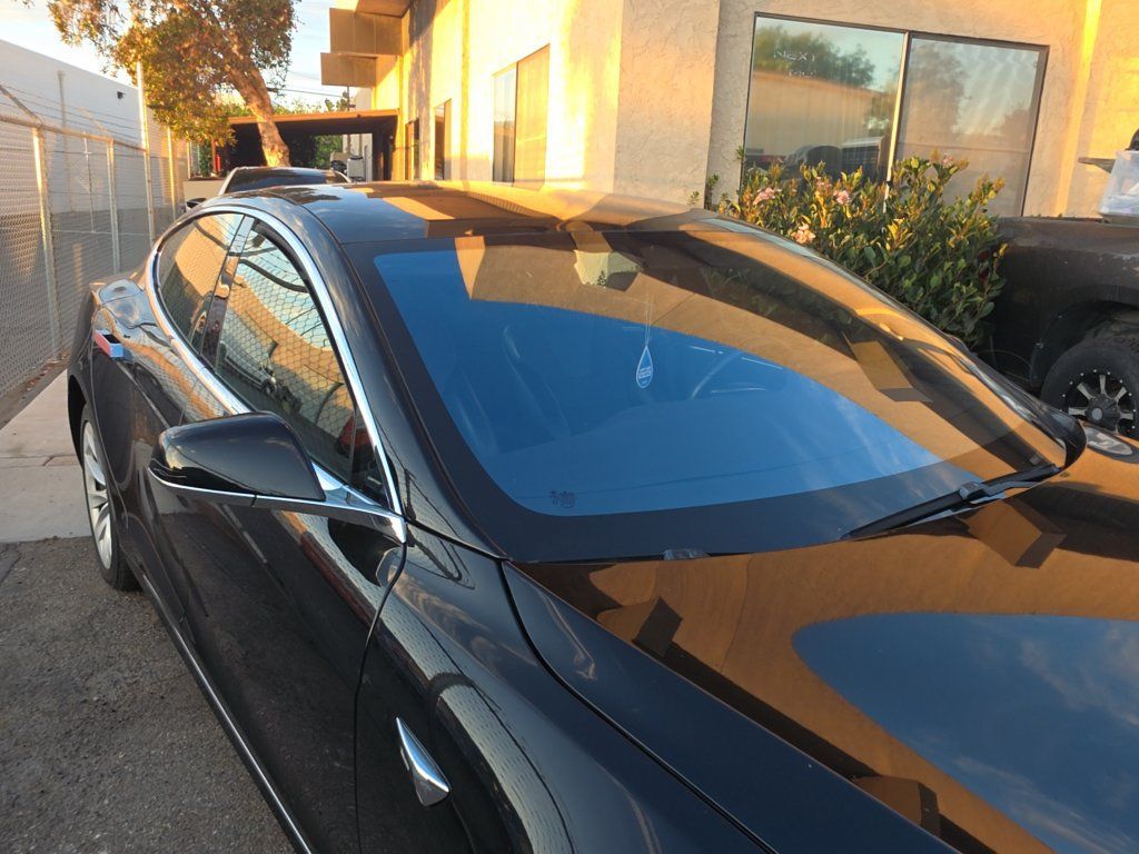 Used 2018 Tesla Model S 75D AWD/4WD image 4