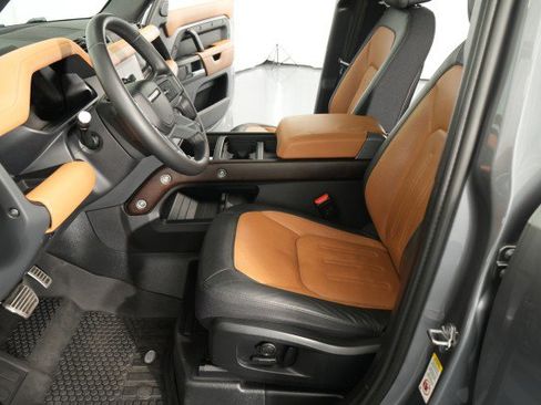 Used 2021 Land Rover Defender 110 X AWD/4WD image 25