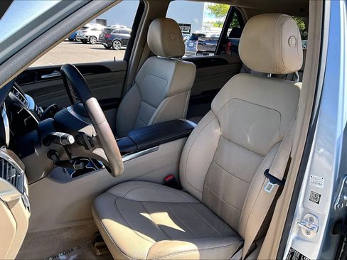 Used 2015 Mercedes-Benz ML 350 4MATIC image 7