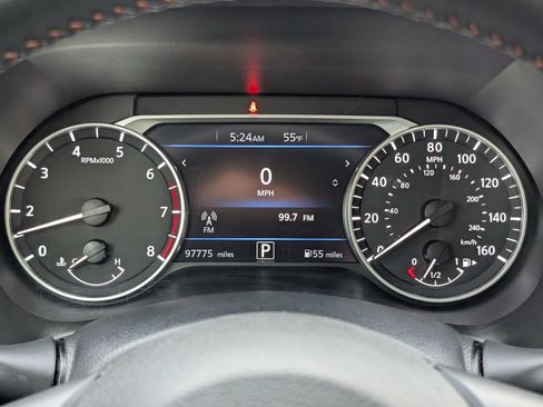 Used 2023 Nissan Sentra SR w/ Electronics Package FWD image 27