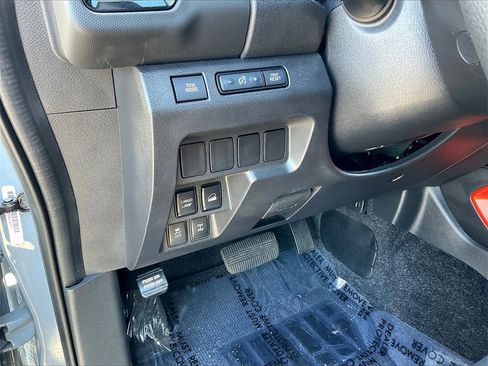 Used 2023 Nissan Frontier PRO-4X w/ Tow Package image 25