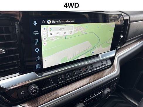 Used 2025 Chevrolet Silverado 2500 LT w/ Convenience Package image 11