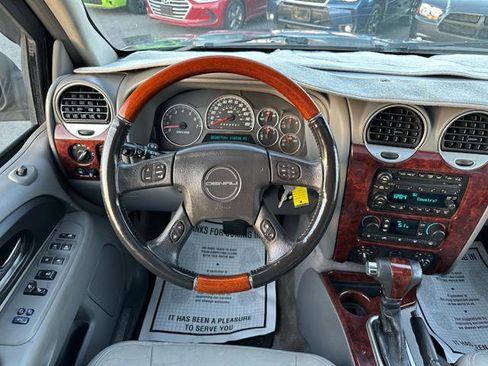 Used 2006 GMC Envoy Denali image 21