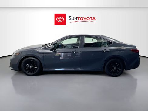 Used 2025 Toyota Camry LE FWD image 7