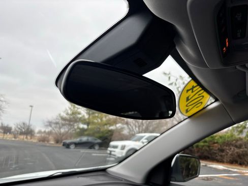 Used 2024 Chevrolet Equinox LT w/ LPO, Floor Liner Package image 33