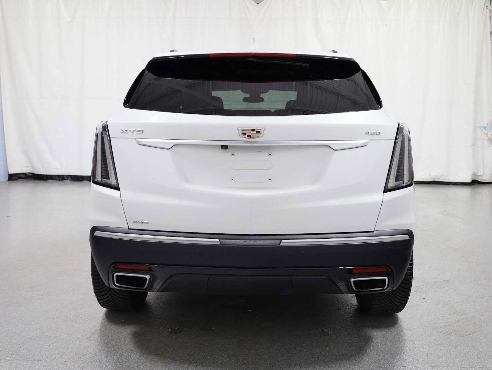 Used 2023 Cadillac XT5 Sportv w/ LPO, Floor Liner Package AWD/4WD image 7