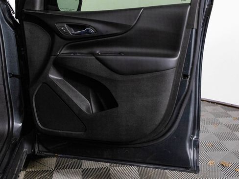 Used 2019 Chevrolet Equinox LT image 40