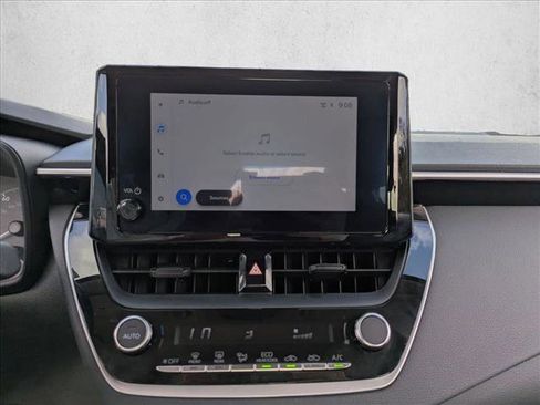 Certified 2025 Toyota Corolla LE image 14