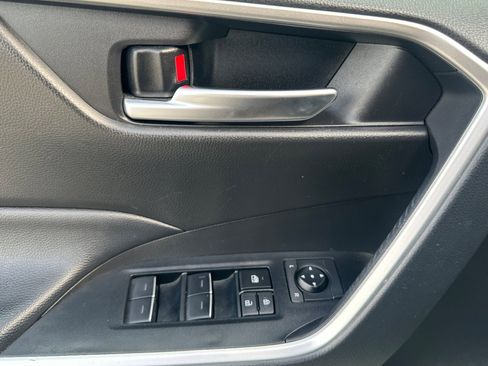 Certified 2024 Toyota RAV4 XLE w/ Convenience Package image 10