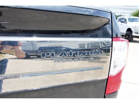 Used 2016 Nissan Titan Platinum Reserve AWD/4WD image 8