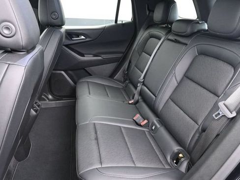 Used 2025 Chevrolet Equinox LT w/ Convenience Package II FWD image 27