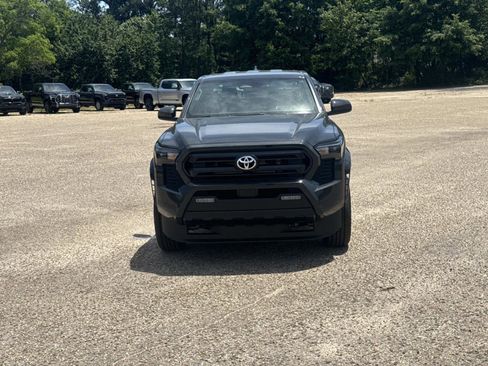 New 2026 Toyota Tacoma SR5 RWD image 8