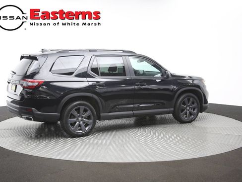 Used 2023 Honda Pilot Sport image 42