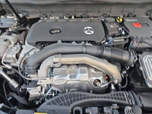 New 2026 Mercedes-Benz GLB 250 image 16
