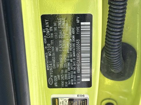 Used 2024 Hyundai Kona Limited AWD/4WD image 30