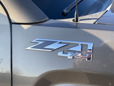 Used 2014 GMC Sierra 1500 SLE w/ SLE Value Package image 28