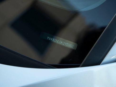 Used 2019 Volvo XC40 T5 Inscription image 31