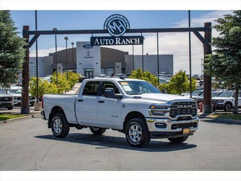 Certified 2025 RAM 2500 Big Horn AWD/4WD image 1