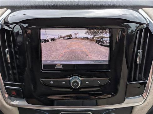 Certified 2023 Chevrolet Traverse LS image 13