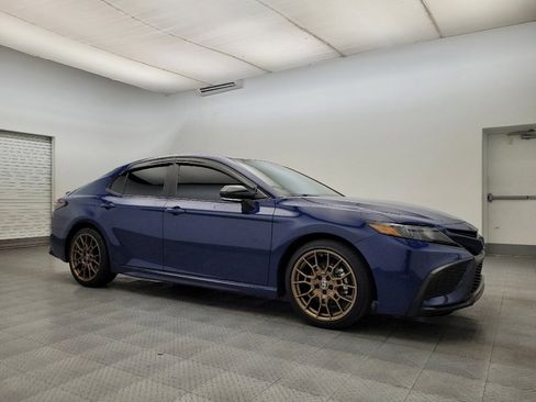 Used 2023 Toyota Camry SE w/ Convenience Package image 11