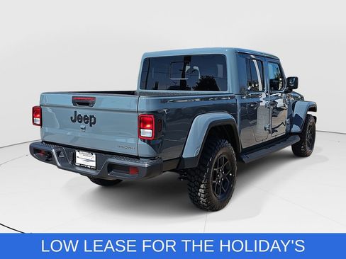 New 2025 Jeep Gladiator Willys image 3
